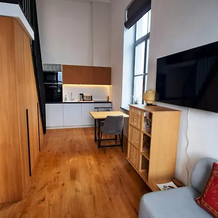 Kaunasinn - Am Daire *